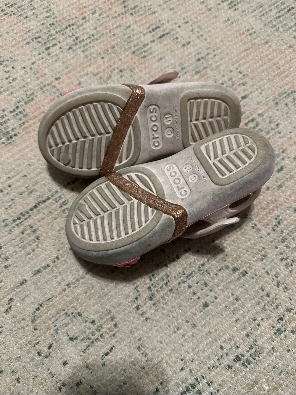 Girls' Pink Glitter Strap Crocs